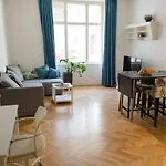Oltec Apartman *
