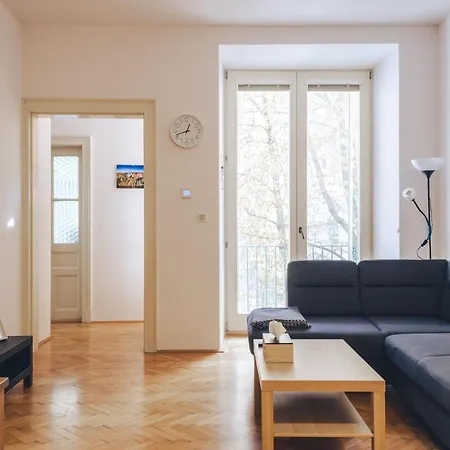 Apartment Oltec *